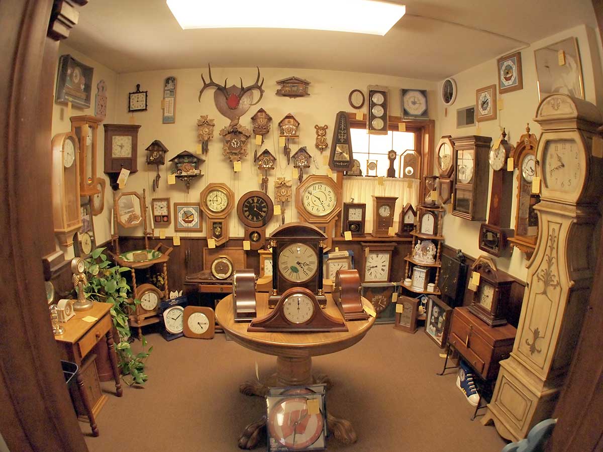 Homestead Clocks and Accents showroom 1